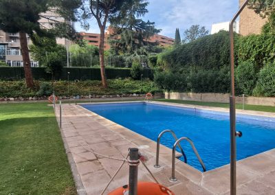 Instalaciones CMU Loyola: Piscina